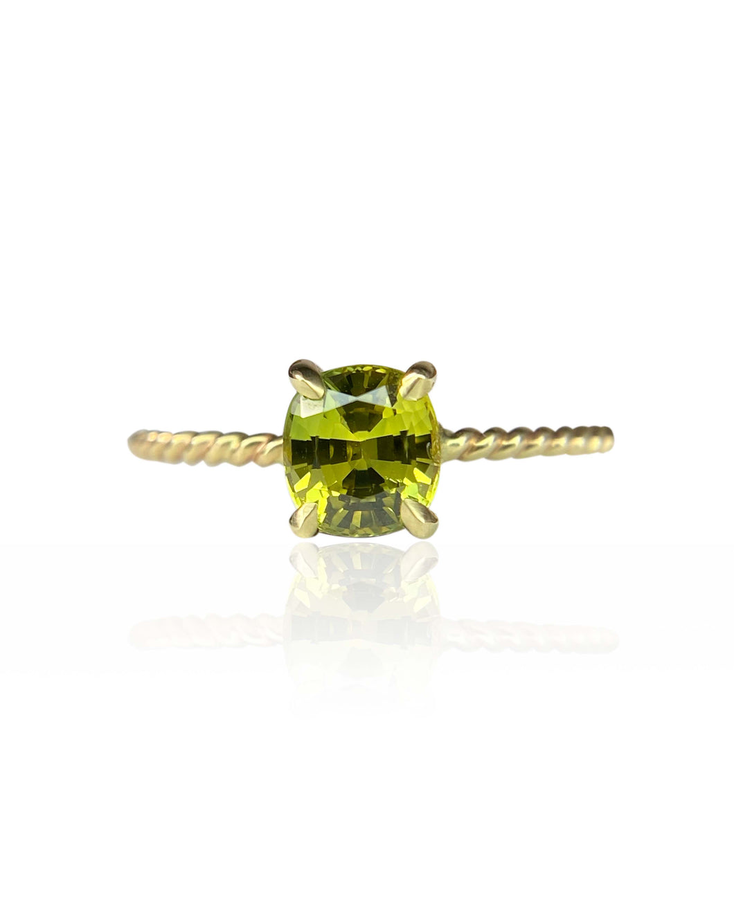 Oval Chartreuse Sapphire Ring