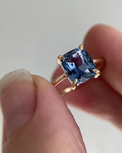 Load and play video in Gallery viewer, Blue Cushion Cut Sapphire Ring

