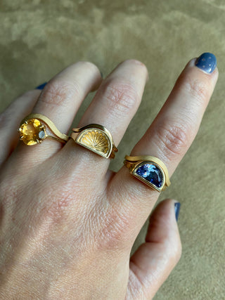 ONDA Ring In 14k Yellow Gold