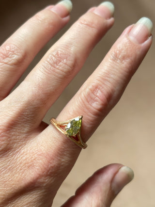 Yellow Green Zircon Ring