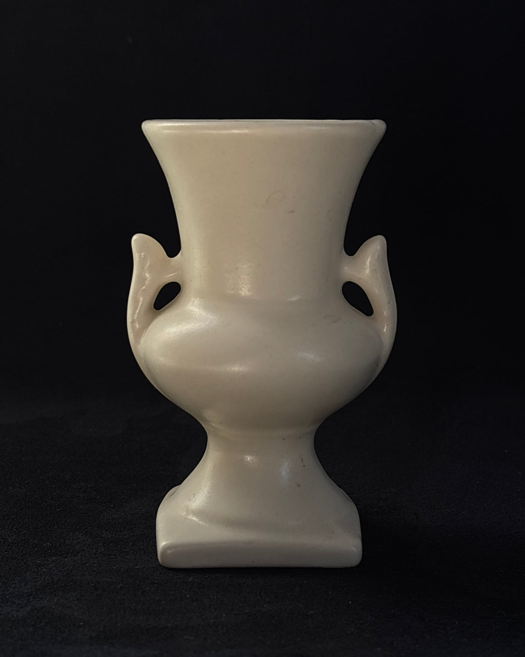 Small White Haeger Vase Urn