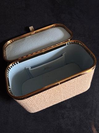 Vintage 60s Woven White Handle Bag