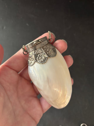 Vintage Sterling Silver Mother Of Pearl Shell Snuff Box