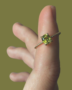 Oval Chartreuse Sapphire Ring