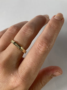 BENE VIVAS Octagon Motto Ring