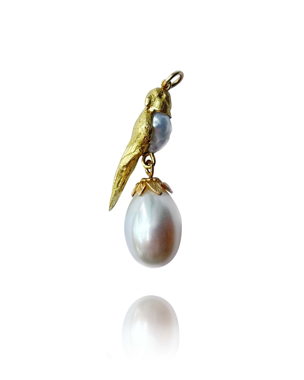 Parrot Pearl Pendant