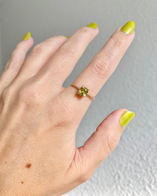 Oval Chartreuse Sapphire Ring