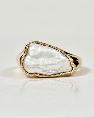 Signet Cloud Pearl Ring Sample