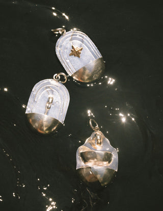 Silver Single Well Fontanella Pendant