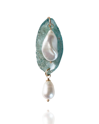 Ancient Roman Glass and Pearl Pendant