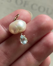 Load and play video in Gallery viewer, Cloud Pearl Pendant With Topaz Drop
