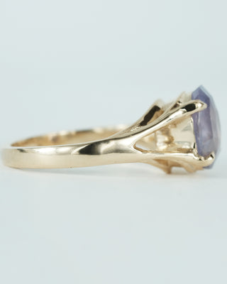 Purple Pink Oval Sapphire Ring