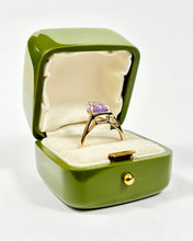 Load image into Gallery viewer, Purple Pear Sapphire Ring
