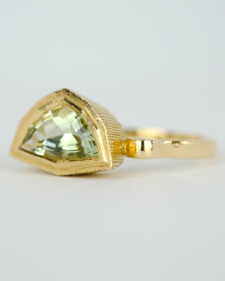 Mint Beryl Shield Ring
