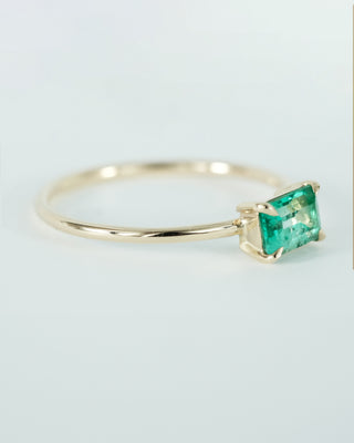 Small Colombian Emerald Ring