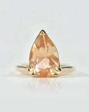 Load image into Gallery viewer, Oregon Sunstone Pear Ring
