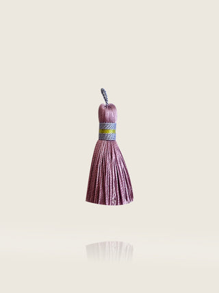 Tassel D