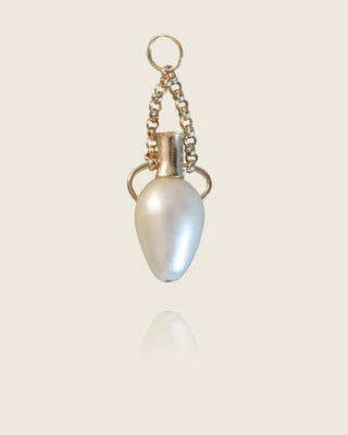 Hanging Pearl Vessel 2