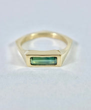 Load image into Gallery viewer, Green Tourmaline Bar Ring
