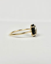 Load image into Gallery viewer, Onyx And White Gold Diamond Ring
