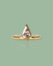Load image into Gallery viewer, Kite Shaped Pink Zircon Ring
