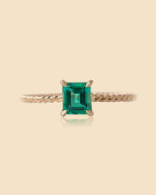 Load image into Gallery viewer, Delicate Emerald Twist Ring
