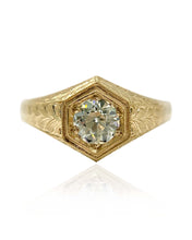 Load image into Gallery viewer, Engraved PALAZZO Diamond Ring
