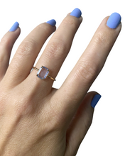 Load image into Gallery viewer, Periwinkle Blue Portrait Cut Sapphire Ring
