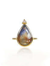 Load image into Gallery viewer, Pear Sapphire Sunday Swivel
